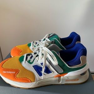 New Balance Sneakers